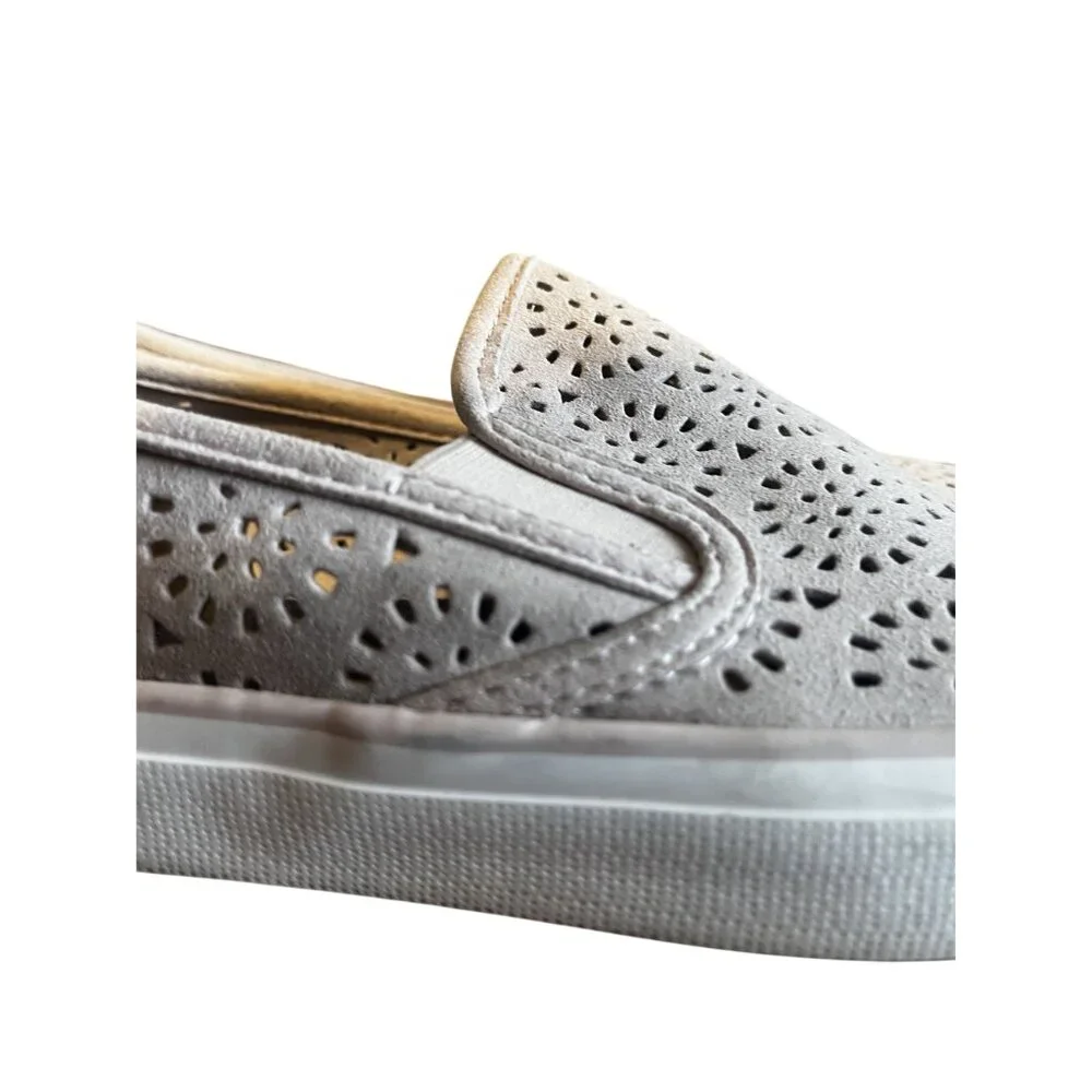 Sperry Leather Slip On Sneaker 10 Seaside Coastal Nautical Preppy Resort Beach